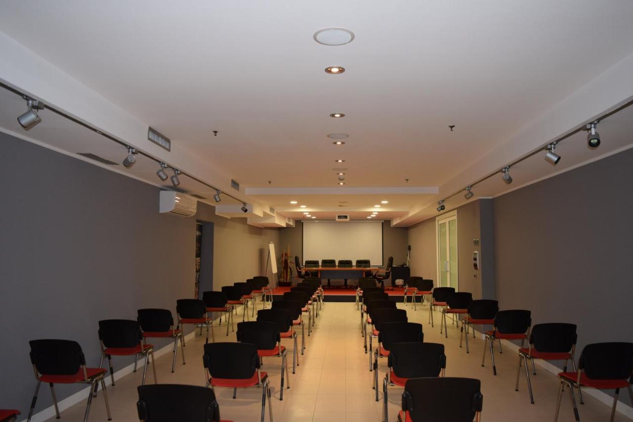 Marconi Hotel Ренде Екстериор снимка