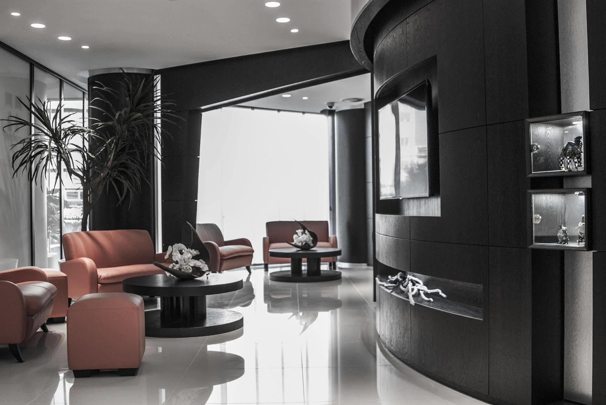 Marconi Hotel Ренде Екстериор снимка